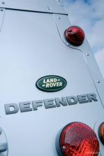 Land Rover Defender 2006 года